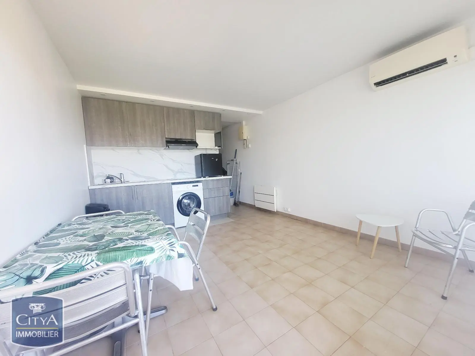 Photo 3 Appartement 1 pièce 24.41m²