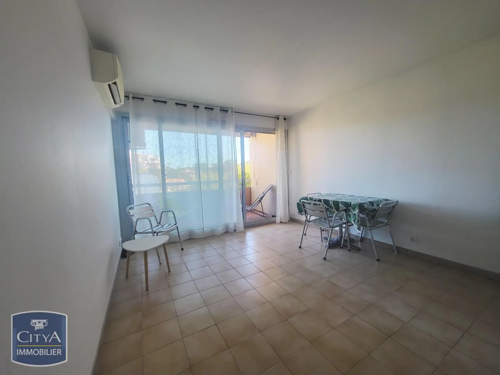 Photo 4 Appartement 1 pièce 24.41m²