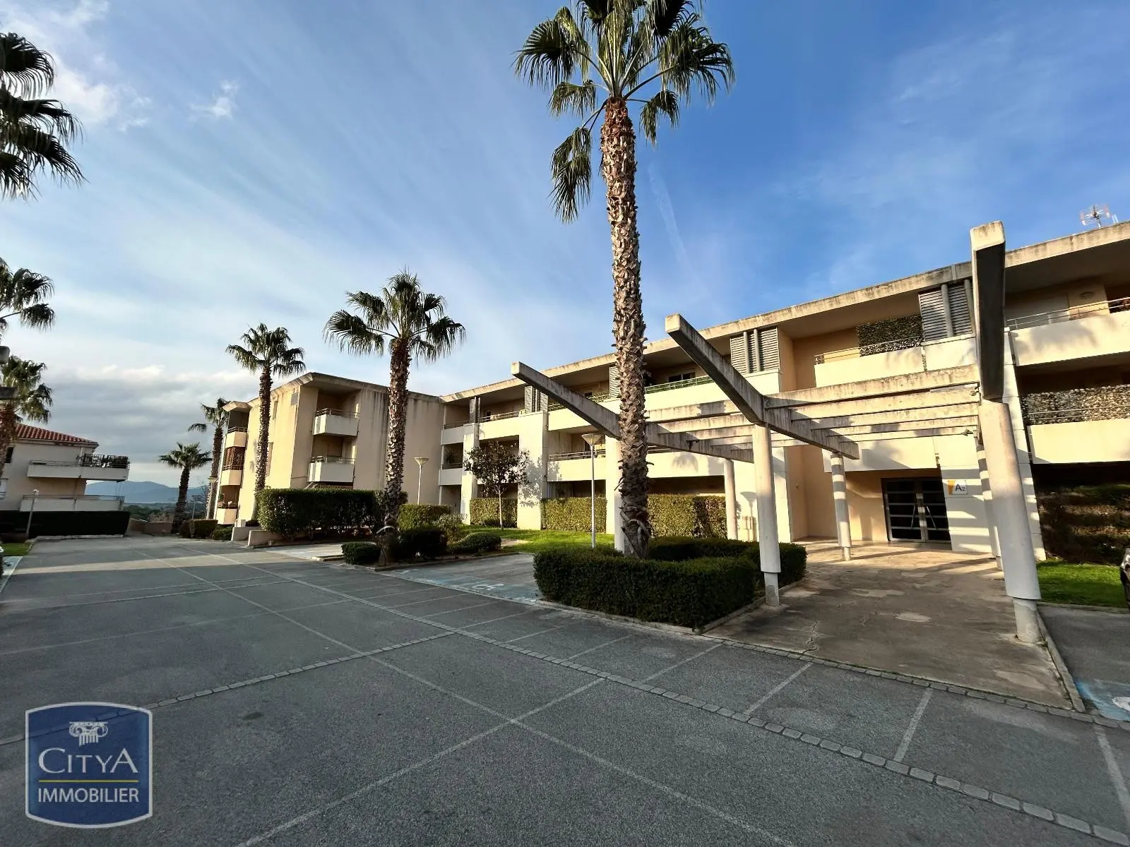 Photo 1 appartement Roquebrune-sur-Argens
