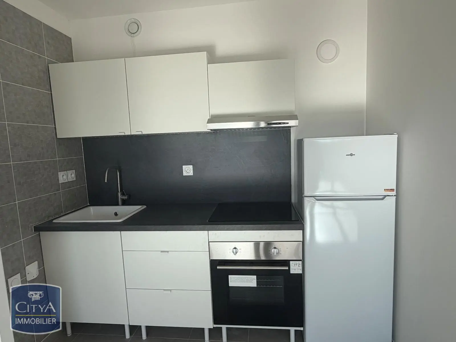 Photo 6 Appartement 1 pièce 41.99m²