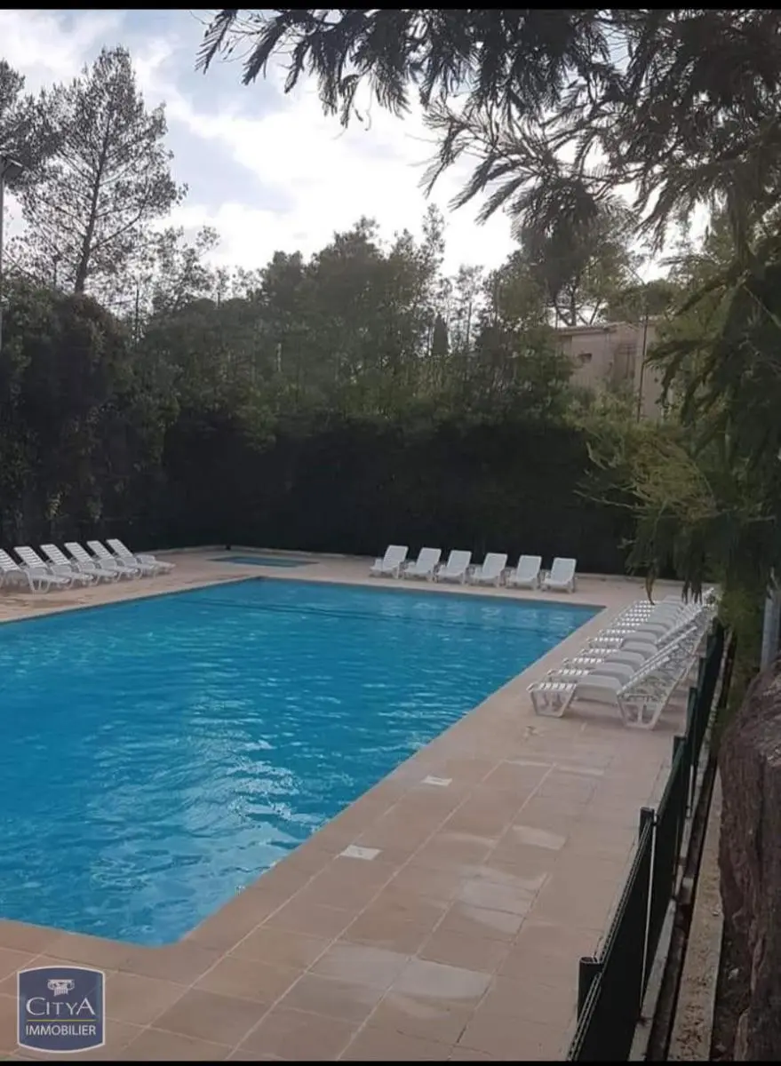 Photo 2 Appartement 1 pièce 25.37m²