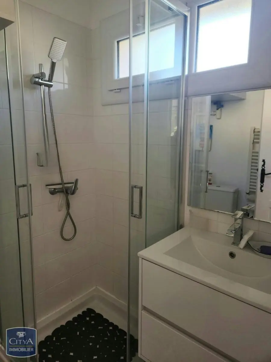 Photo 8 Appartement 1 pièce 25.37m²