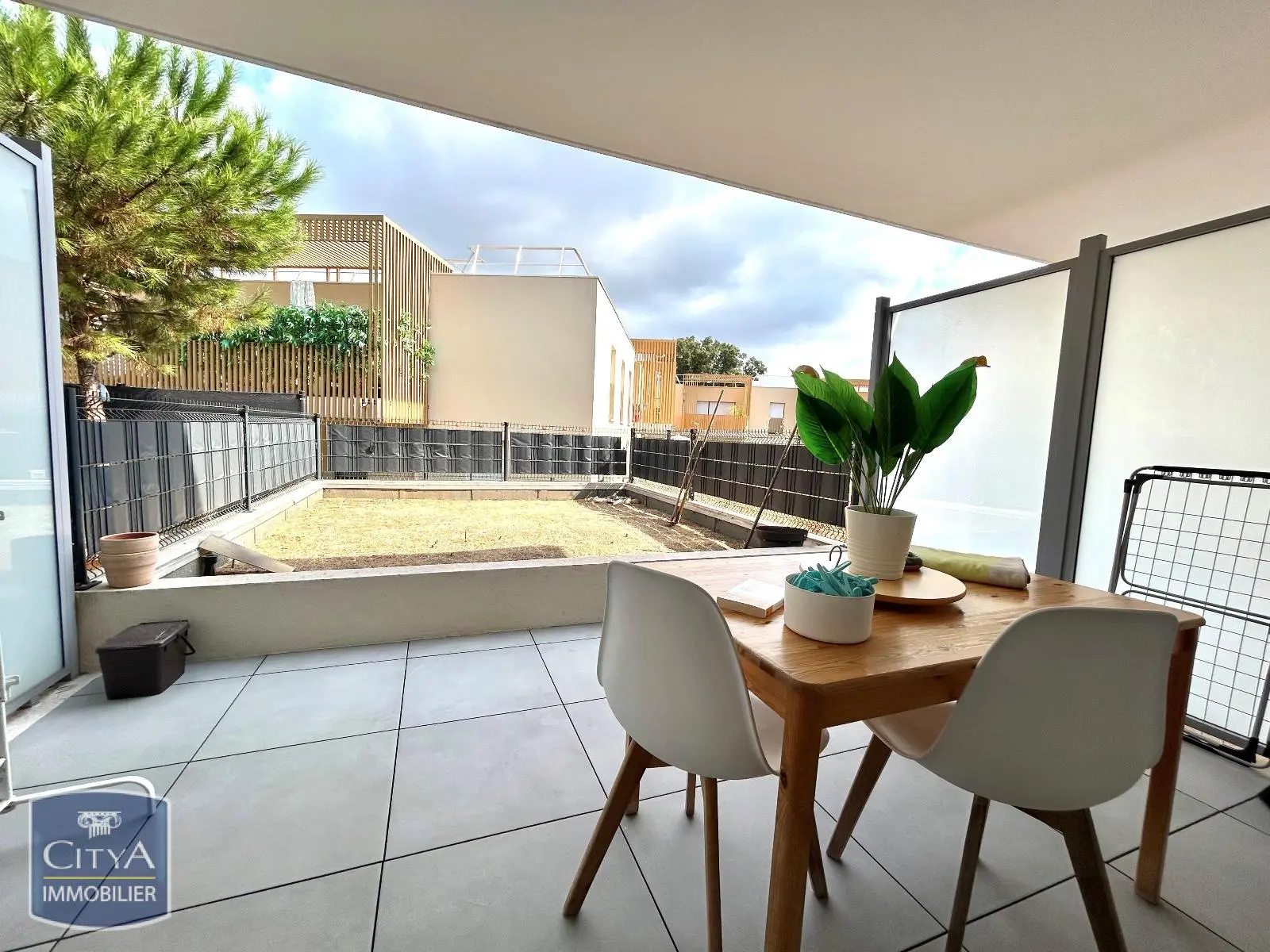 Photo 2 Appartement 1 pièce 25.65m²