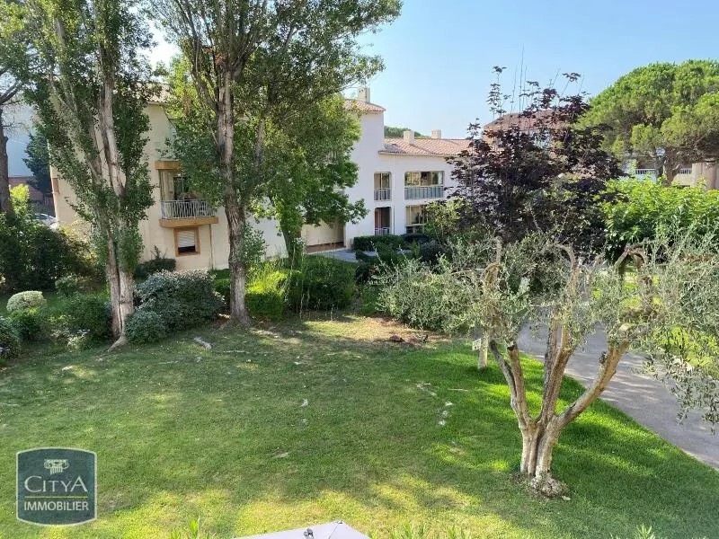 Photo 1 Appartement 1 pièce 21.09m²