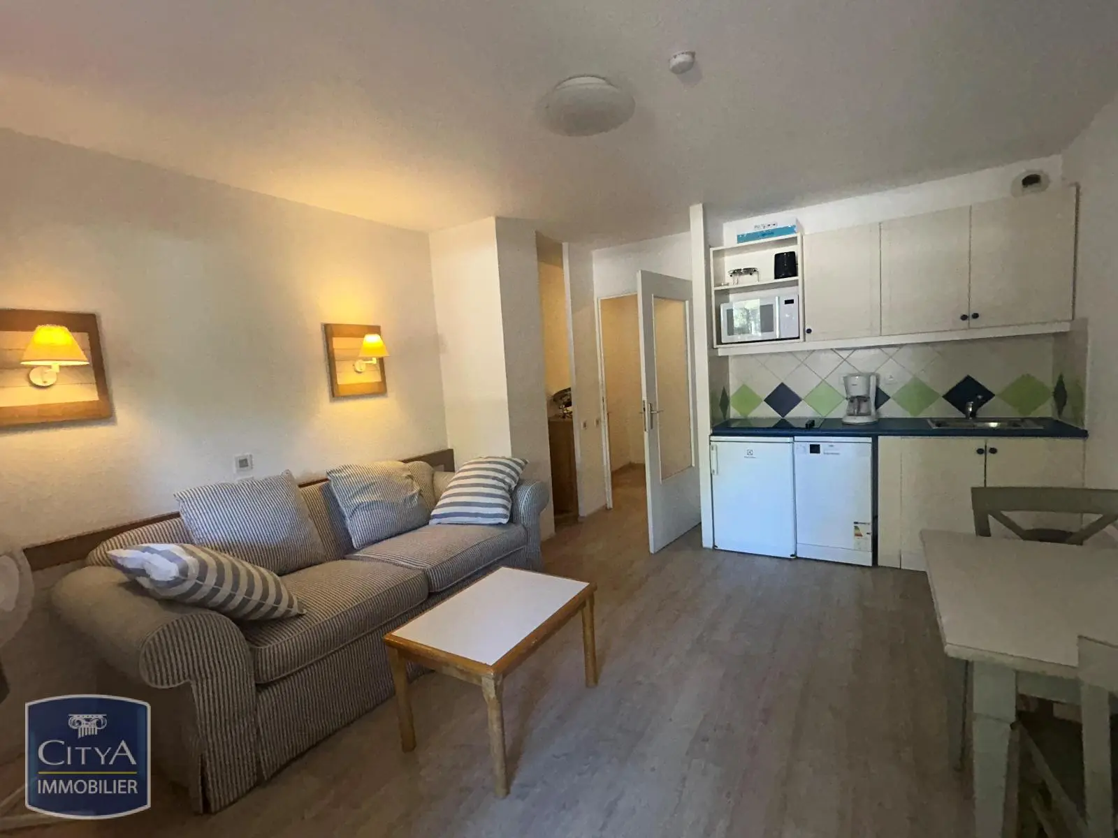 Photo 1 Appartement 1 pièce 25.83m²