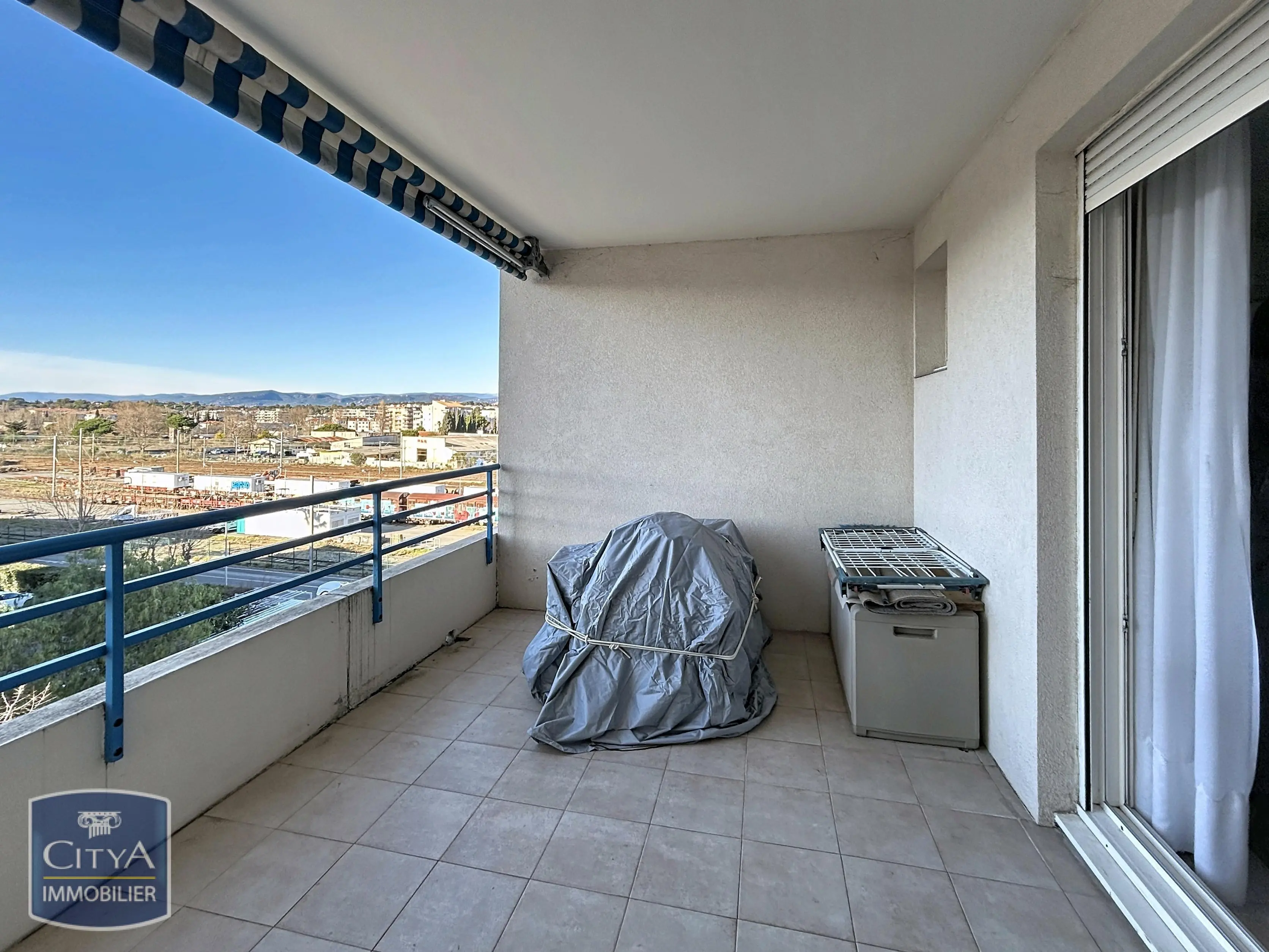 Photo 2 Appartement 1 pièce 29m²