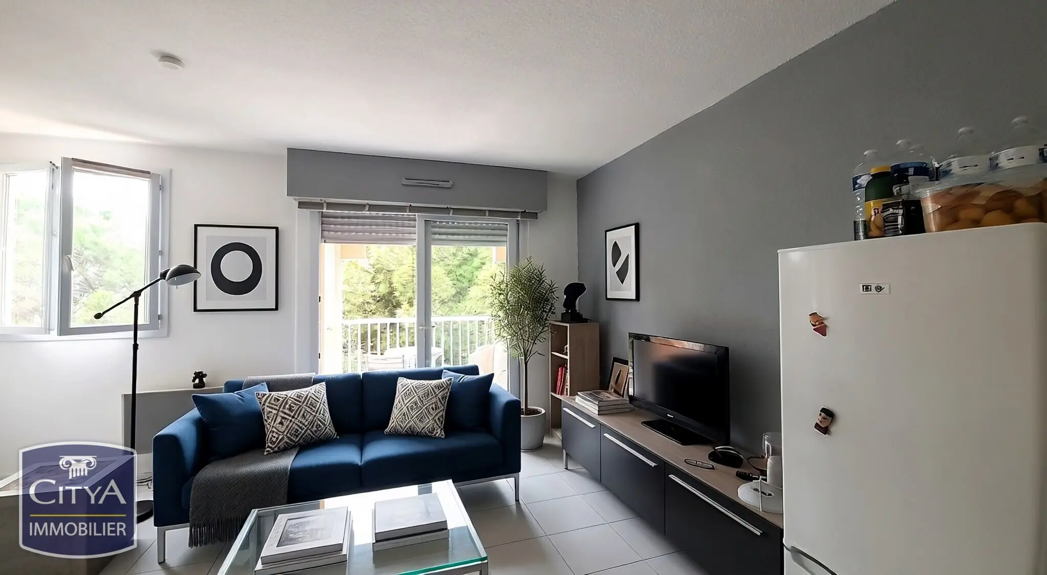 Photo 1 Appartement 1 pièce 23m²