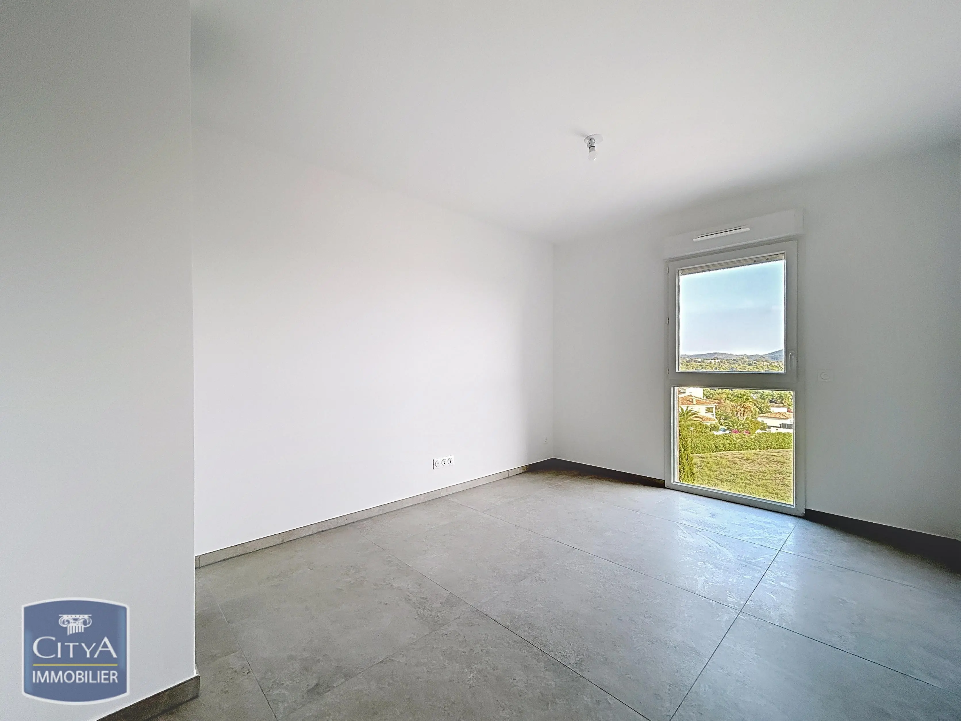 Photo 9 Appartement 4 pièces 94.37m²