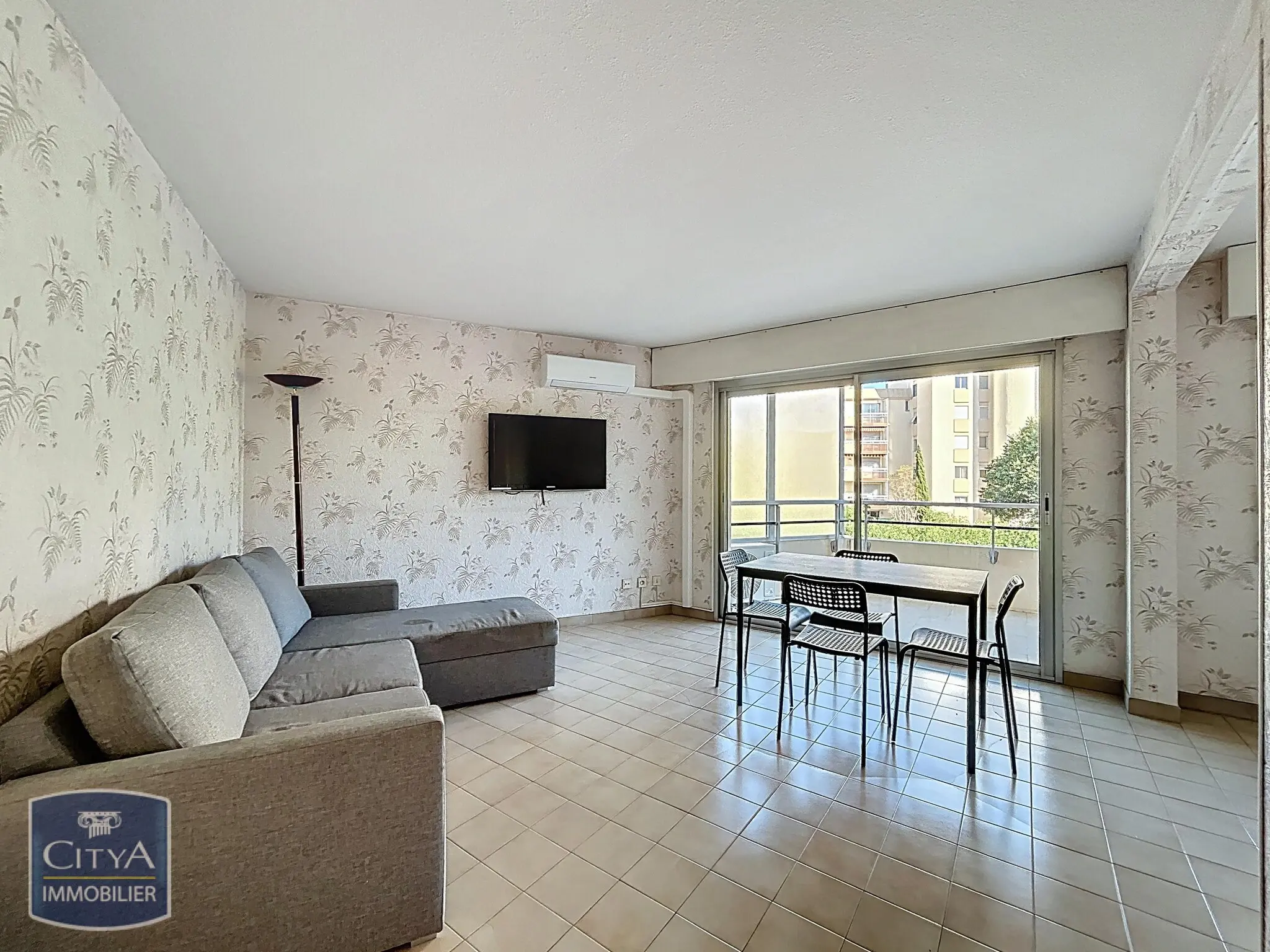 Photo 5 Appartement 1 pièce 37.89m²