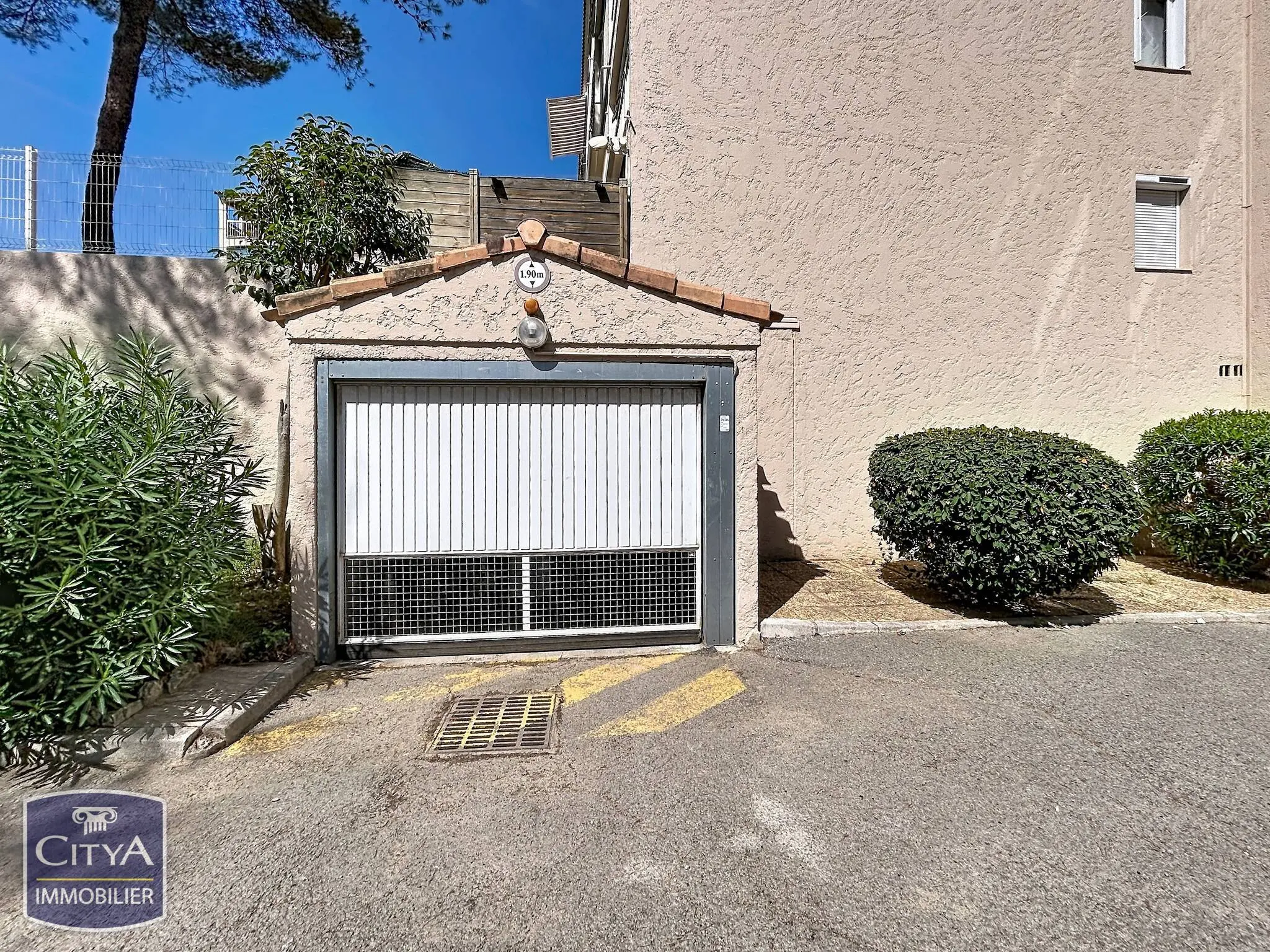 Photo 2 Parking 20m²