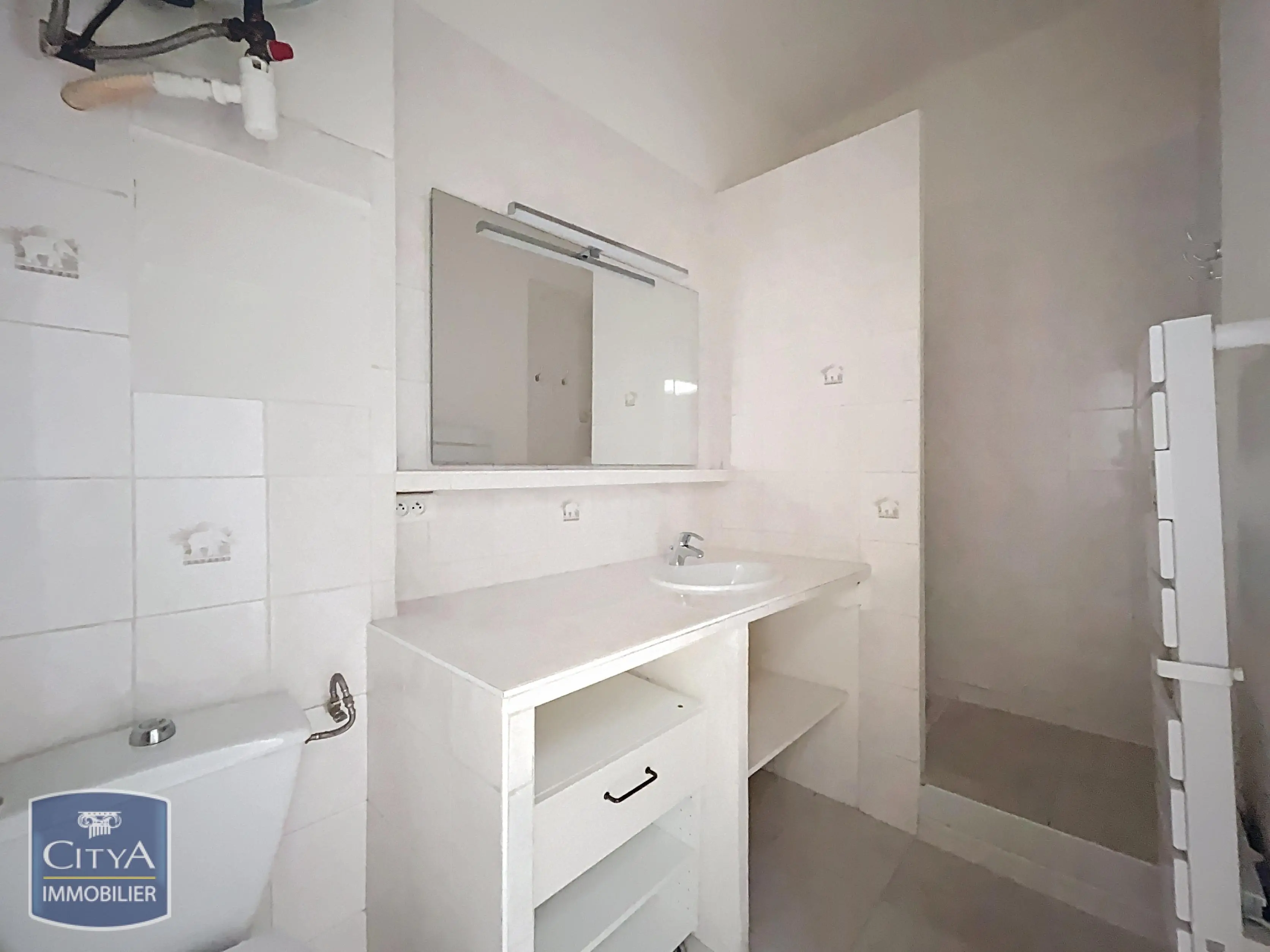 Photo 8 Immeuble 200m²