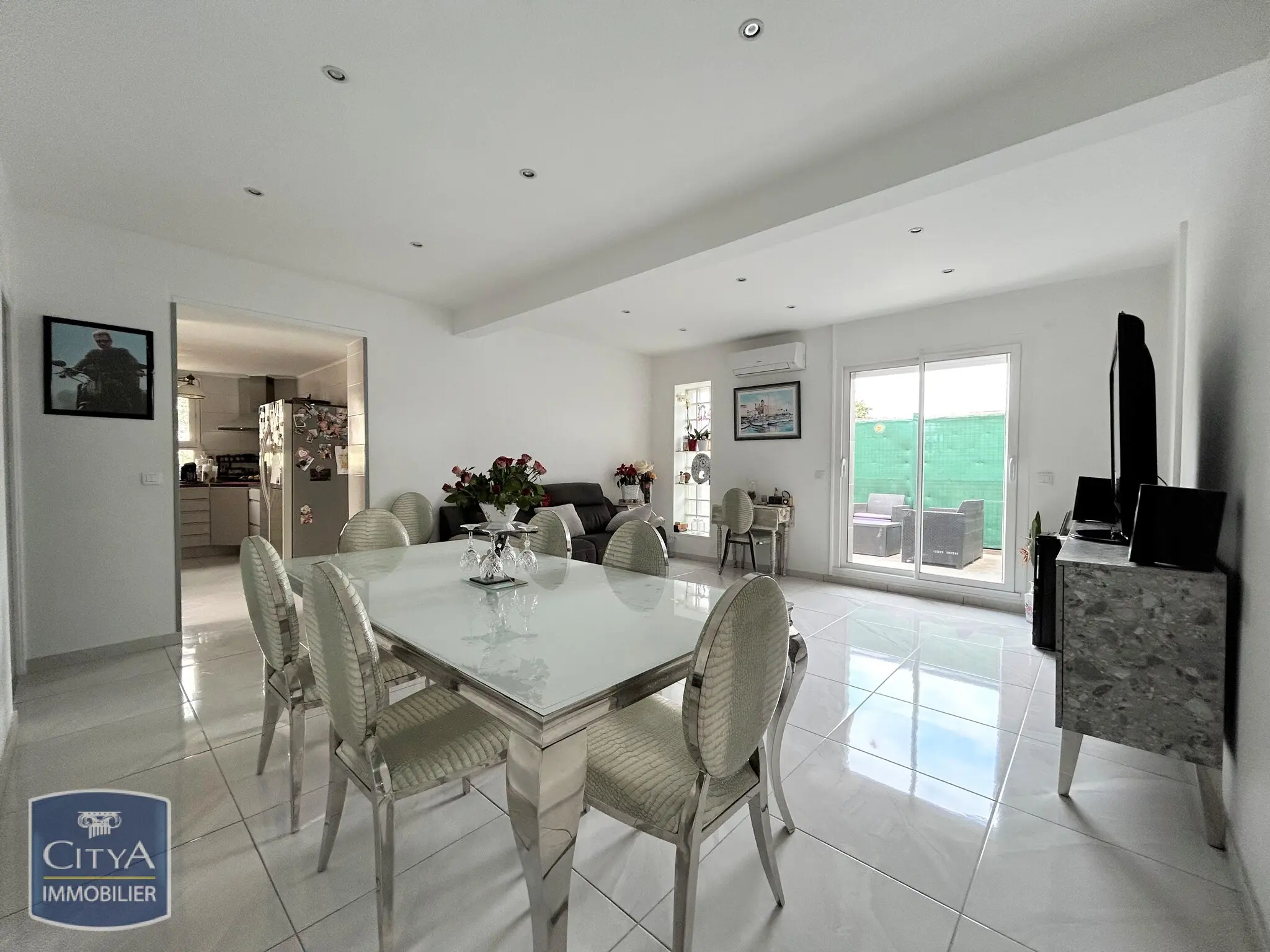 Photo 1 Appartement 4 pièces 84.03m²