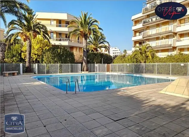 Photo 1 Appartement 4 pièces 118.42m²