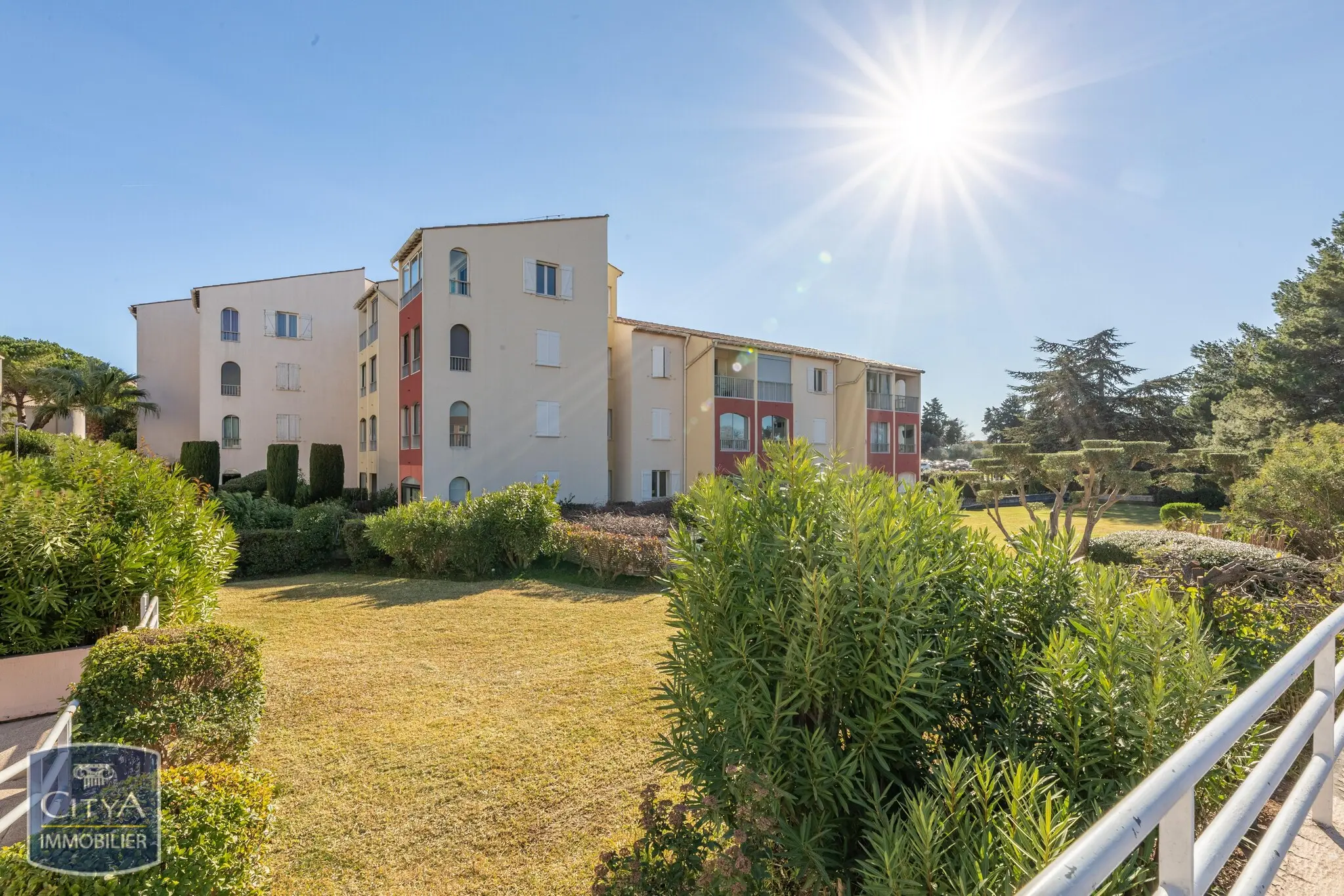 Photo 2 Appartement 1 pièce 23m²