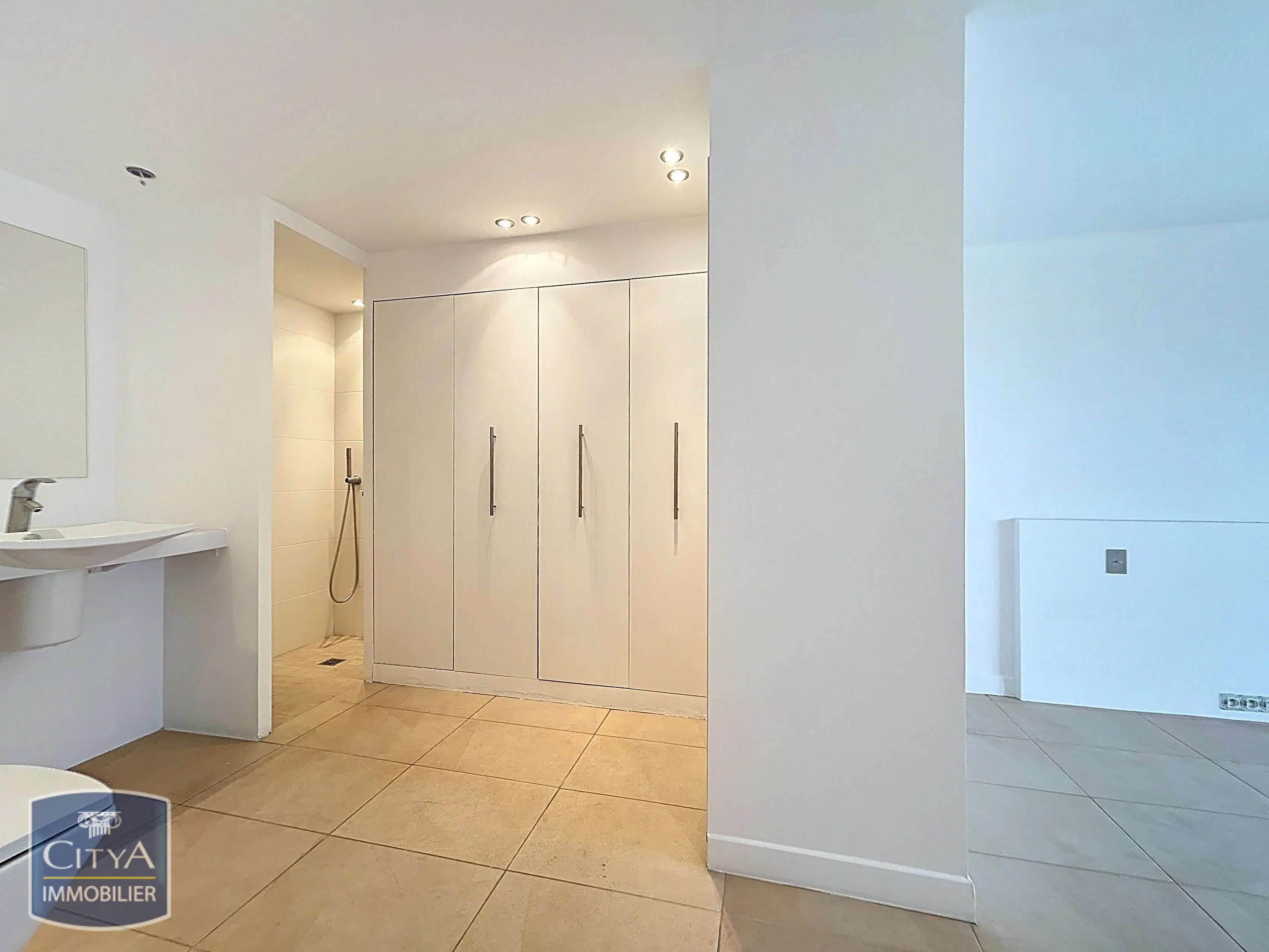 Photo 7 Appartement 2 pièces 48m²