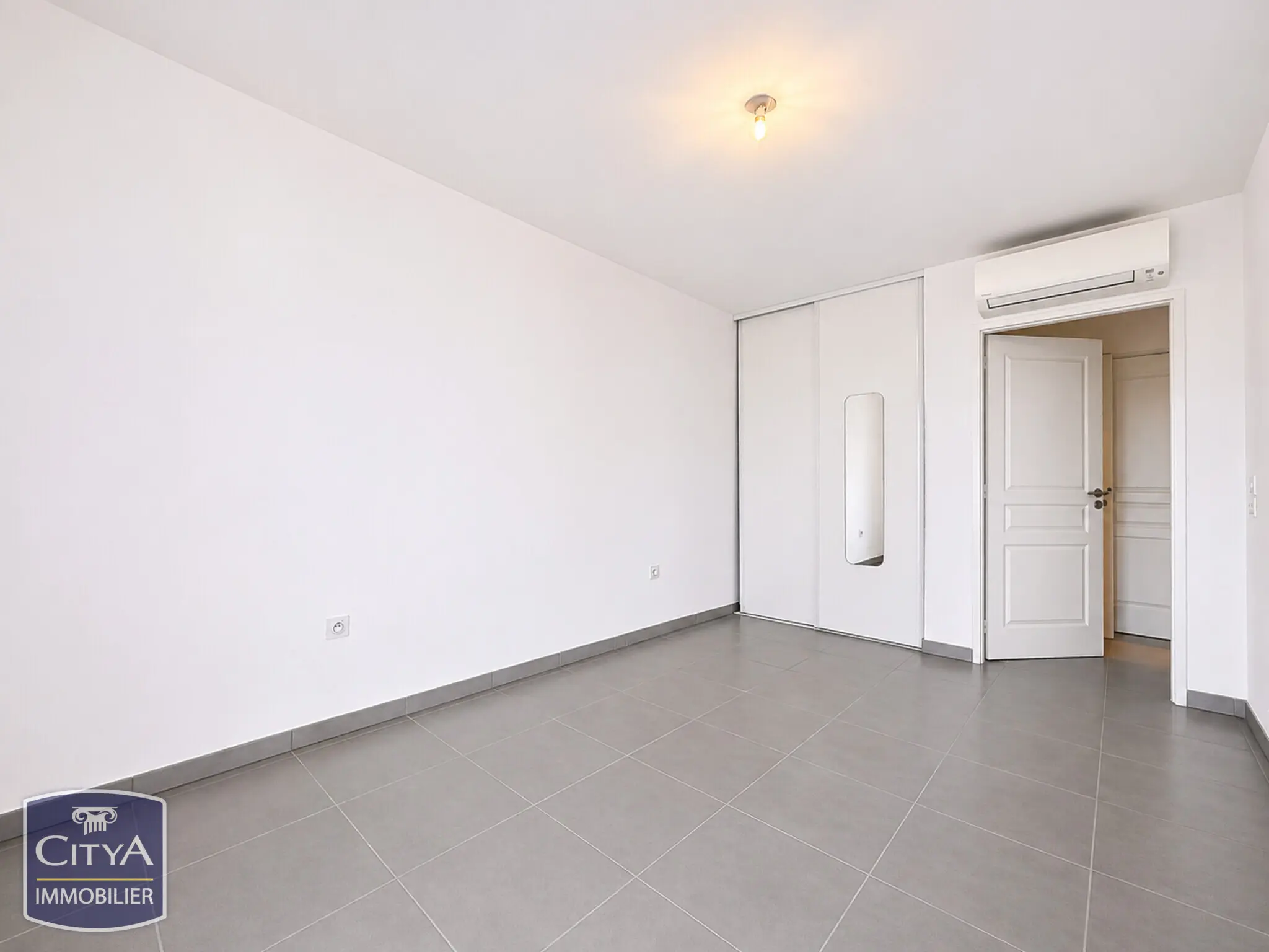 Photo 7 Appartement 2 pièces 53.96m²