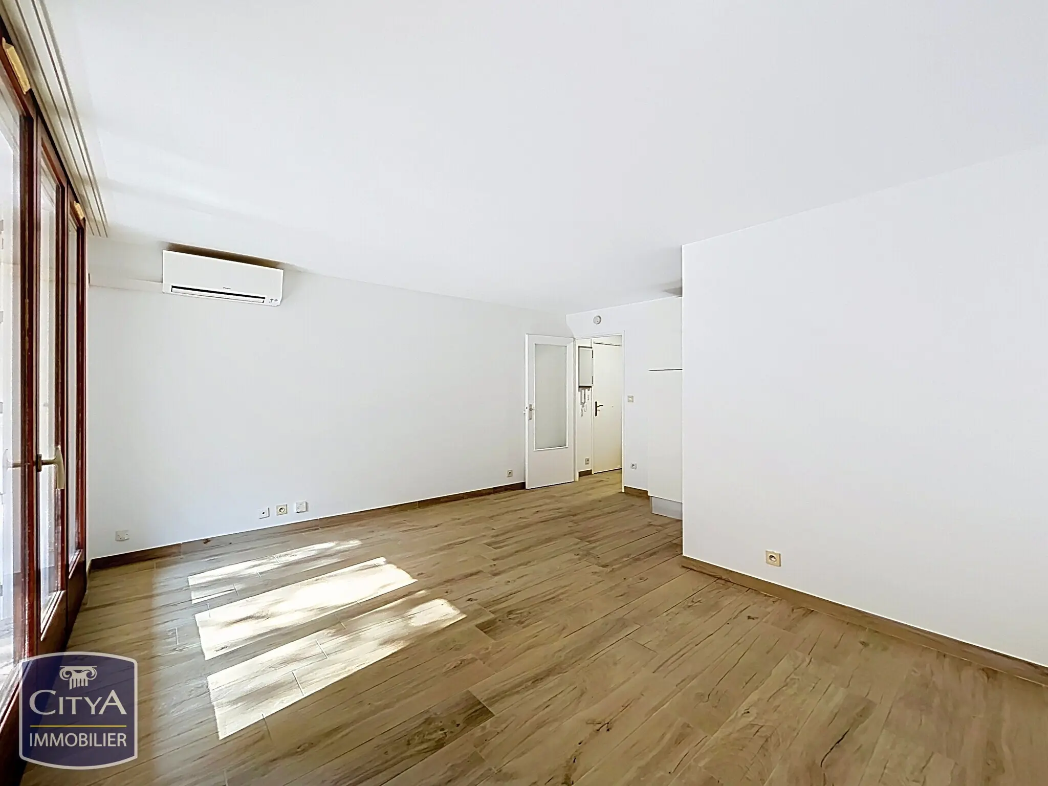 Photo 4 Appartement 1 pièce 31m²