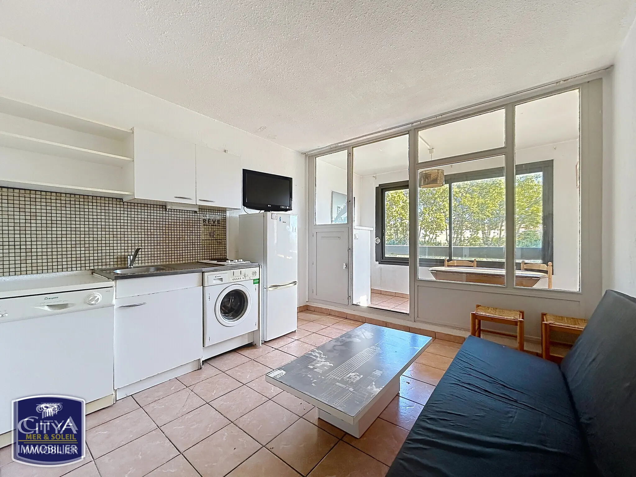 Photo 2 Appartement 2 pièces 23.52m²