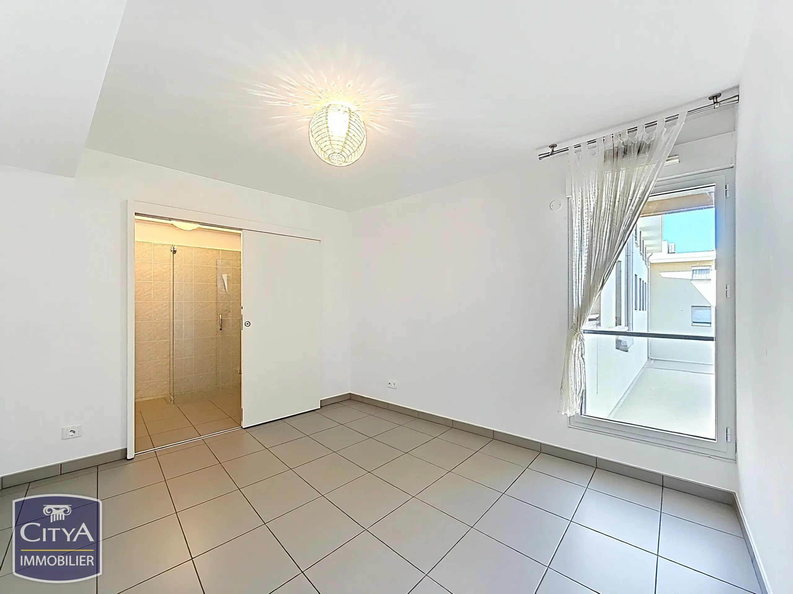 Photo 3 Appartement 2 pièces 54m²