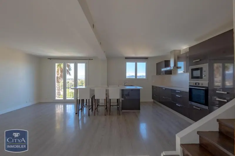 Photo 3 Maison 4 pièces 87.8m²