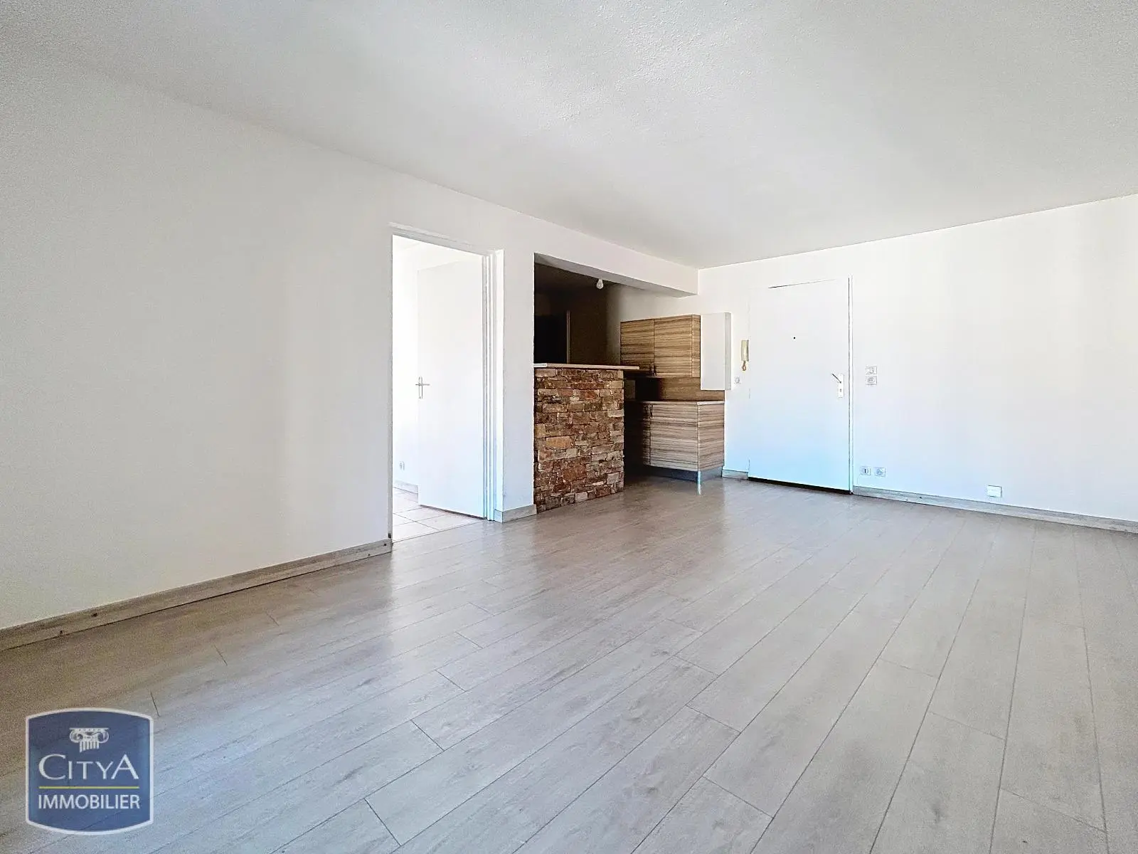 Photo 2 Appartement 3 pièces 50.43m²