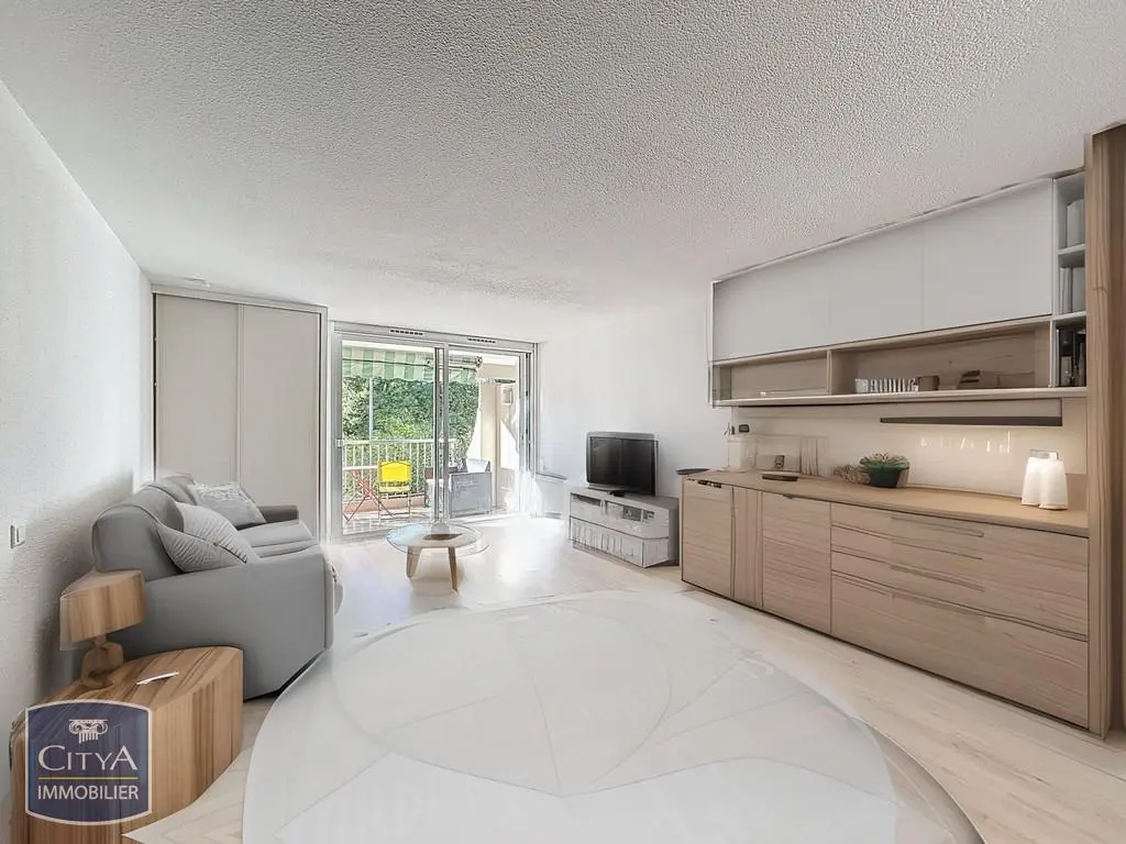 Photo 3 Appartement 1 pièce 31.35m²