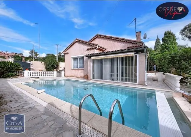 Photo 1 Maison 5 pièces 130m²