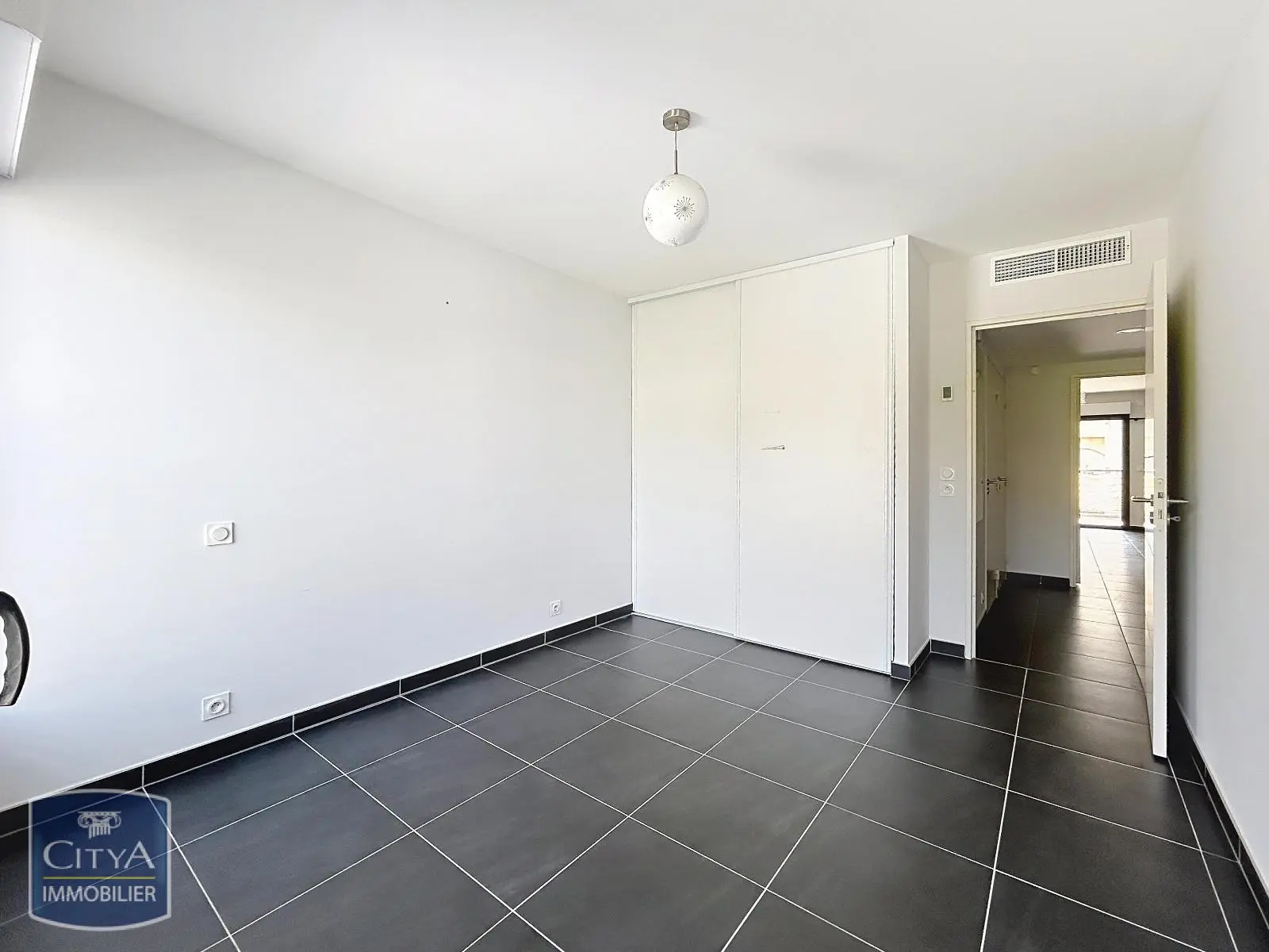 Photo 4 Appartement 3 pièces 77m²