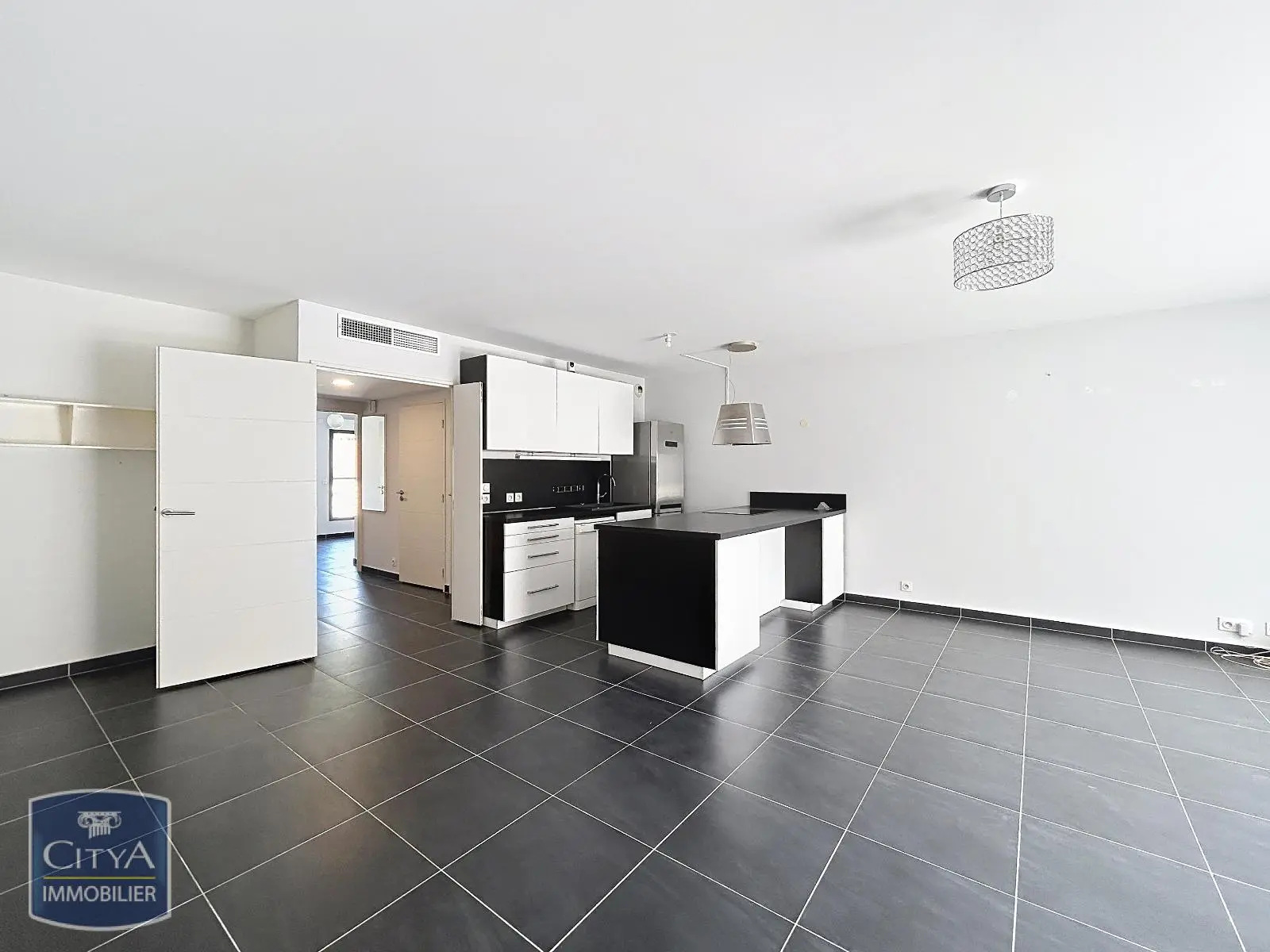 Photo 9 Appartement 3 pièces 77m²