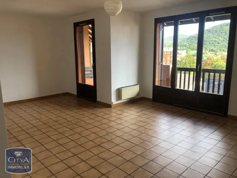 Photo 3 Appartement 6 pièces 102.49m²