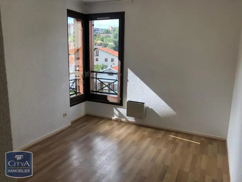 Photo 8 Appartement 6 pièces 102.49m²