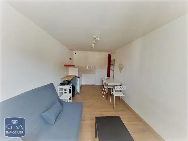 Photo 3 Appartement 1 pièce 20.84m²