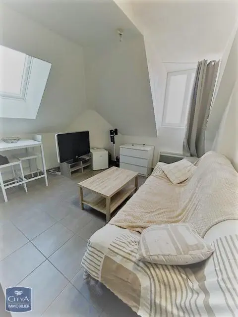 Photo 2 Appartement 1 pièce 17.89m²