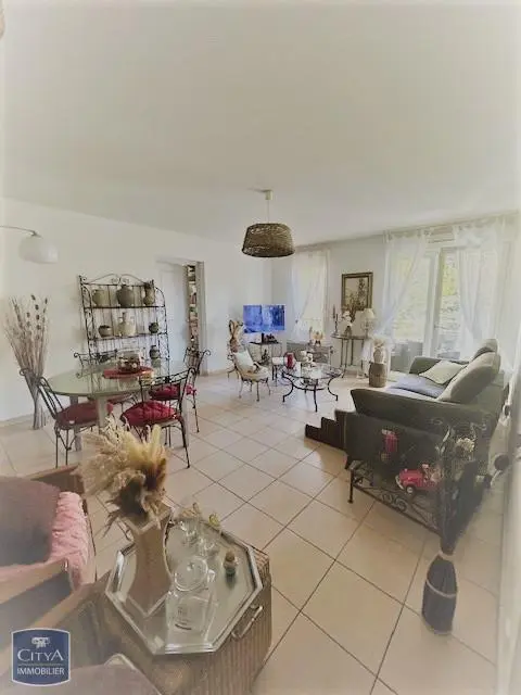 Photo 1 Appartement 4 pièces 81.42m²