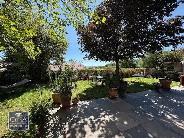 Photo 1 Maison 7 pièces 188.5m²