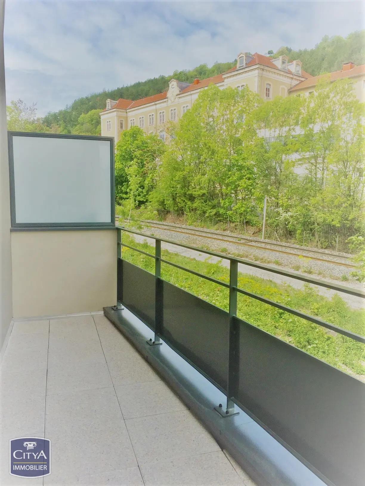 Photo 3 Appartement 1 pièce 25.61m²
