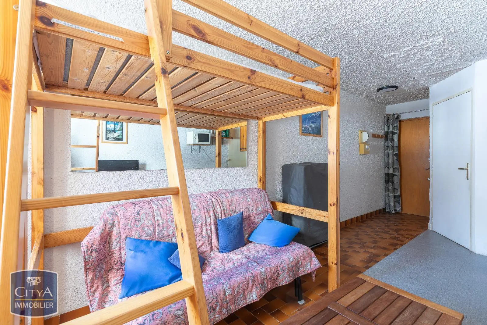 Photo 2 Appartement 1 pièce 20.37m²