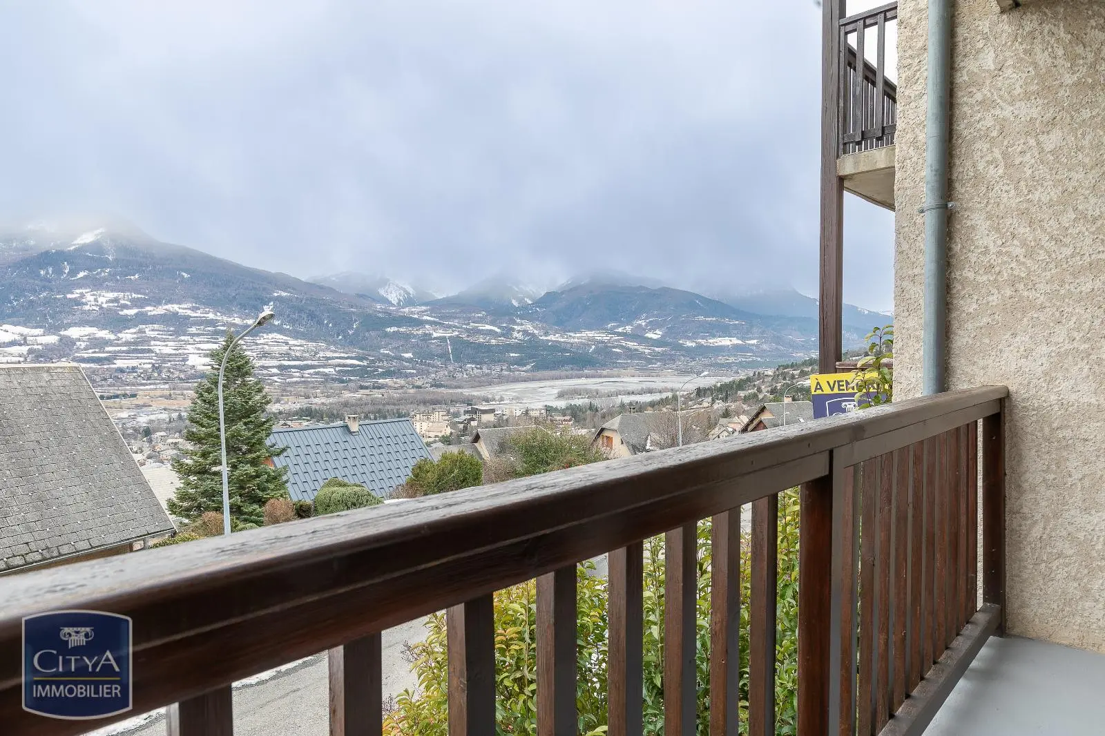 Photo 1 Appartement 1 pièce 24.37m²