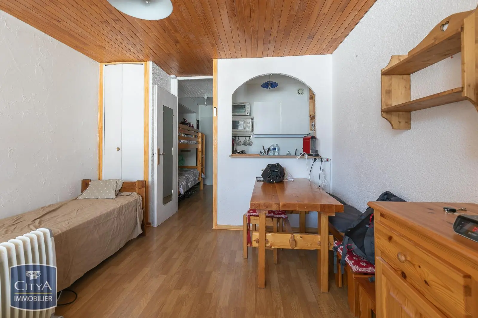 Photo 1 Appartement 1 pièce 23.66m²