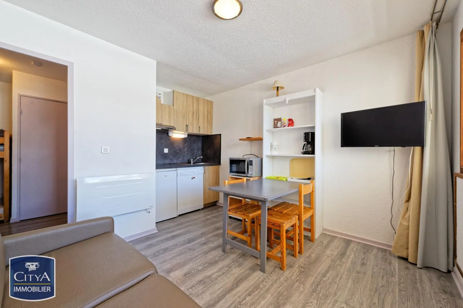 Photo 2 Appartement 1 pièce 21.29m²