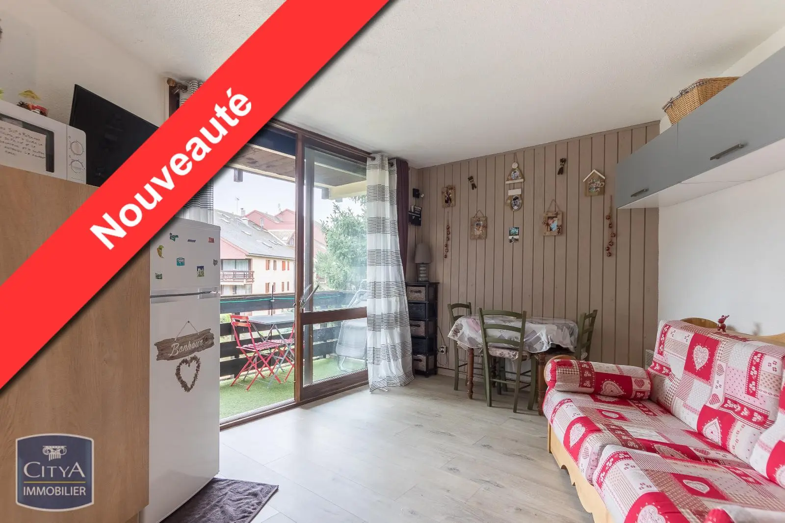 Photo 1 Appartement 1 pièce 21.56m²