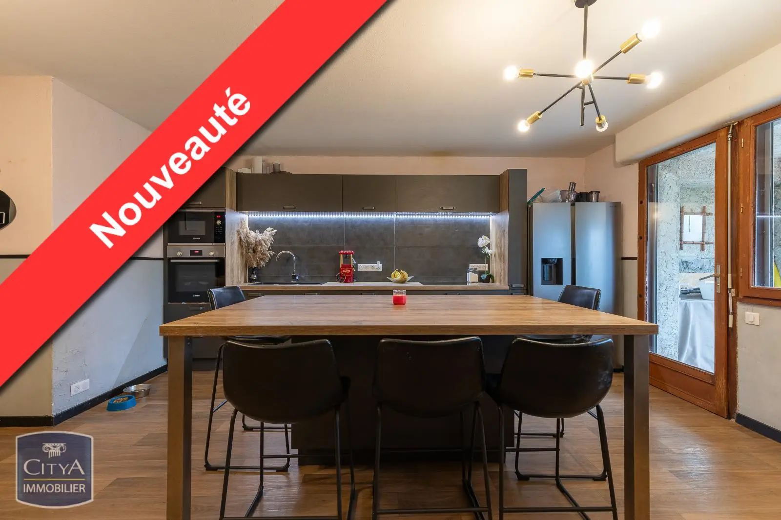 Photo 1 Appartement 4 pièces 103.12m²