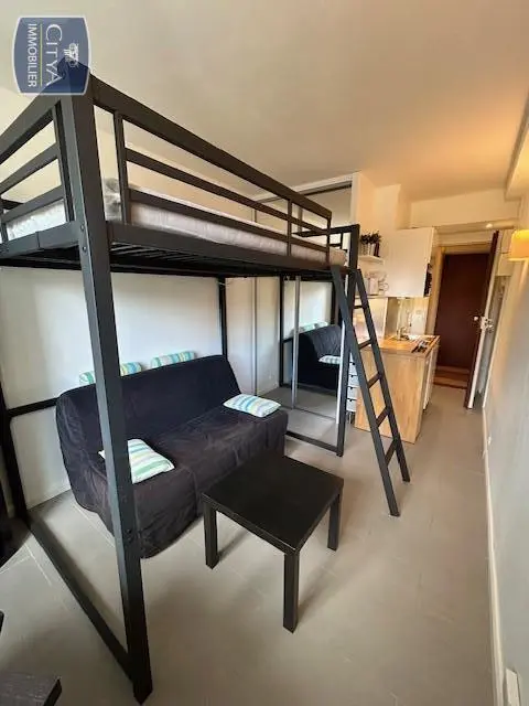 Photo 1 Appartement 1 pièce 14m²