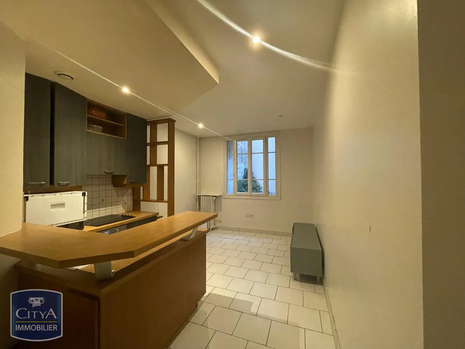 Photo 1 Appartement 2 pièces 32m²