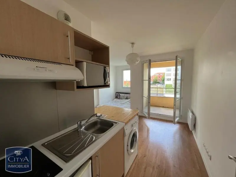 Photo 2 Appartement 1 pièce 24.5m²