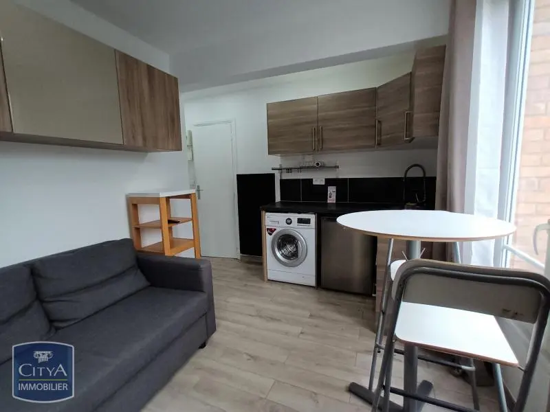 Photo 1 Appartement 1 pièce 16m²