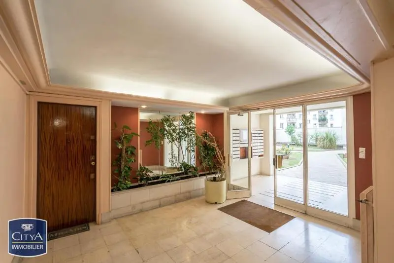 Photo 6 Appartement 1 pièce 27.1m²