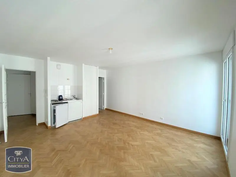 Photo 2 Appartement 1 pièce 28.84m²