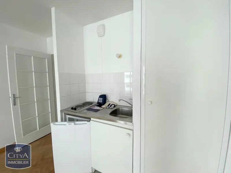 Photo 3 Appartement 1 pièce 28.84m²