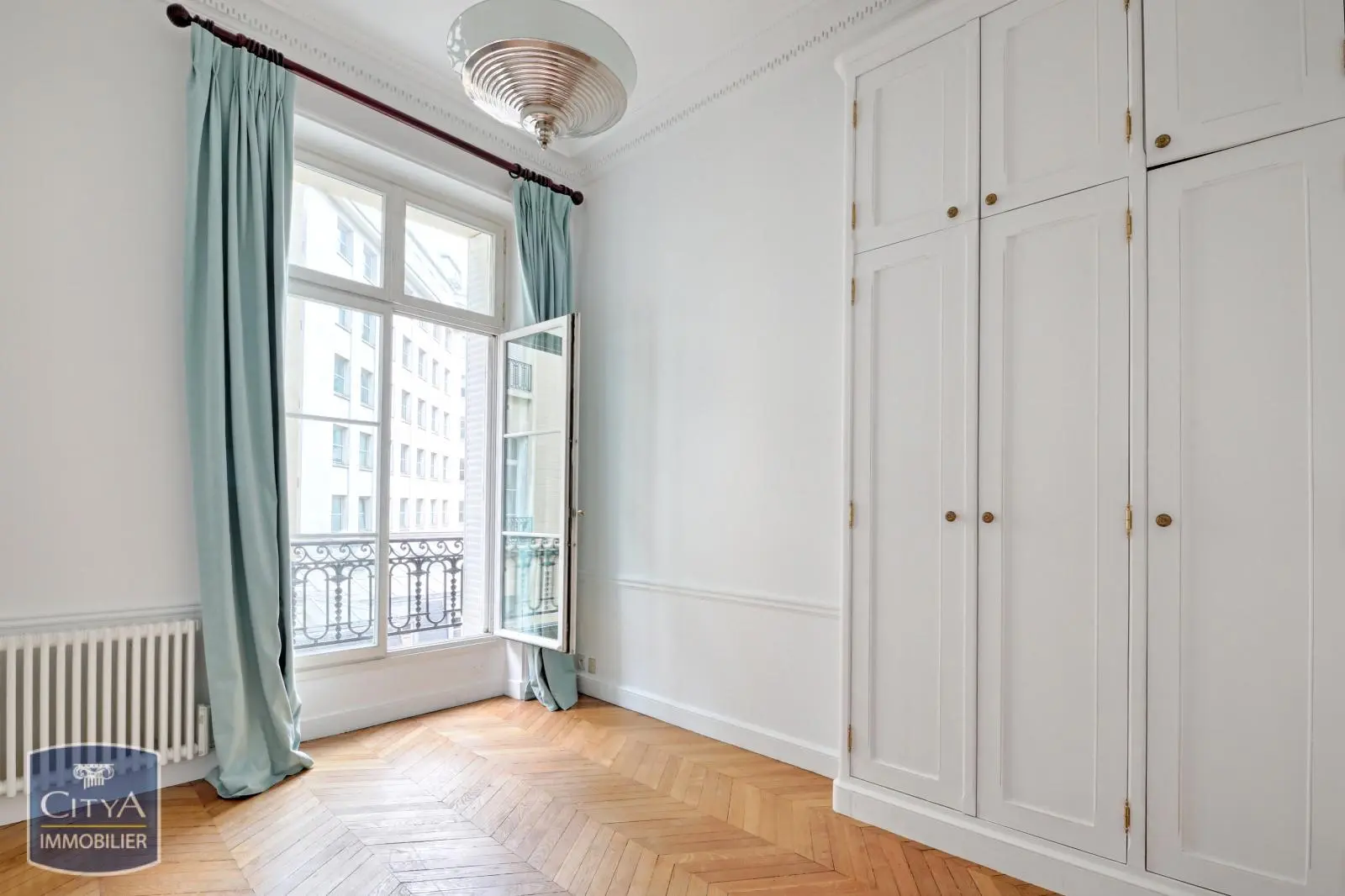 Photo 9 Appartement 6 pièces 155m²